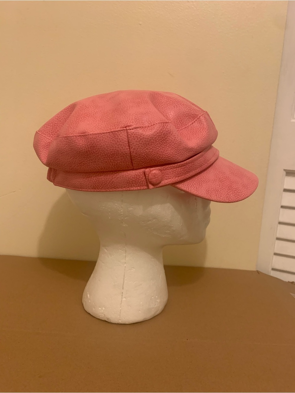 Pink hat - Picture 3 of 6